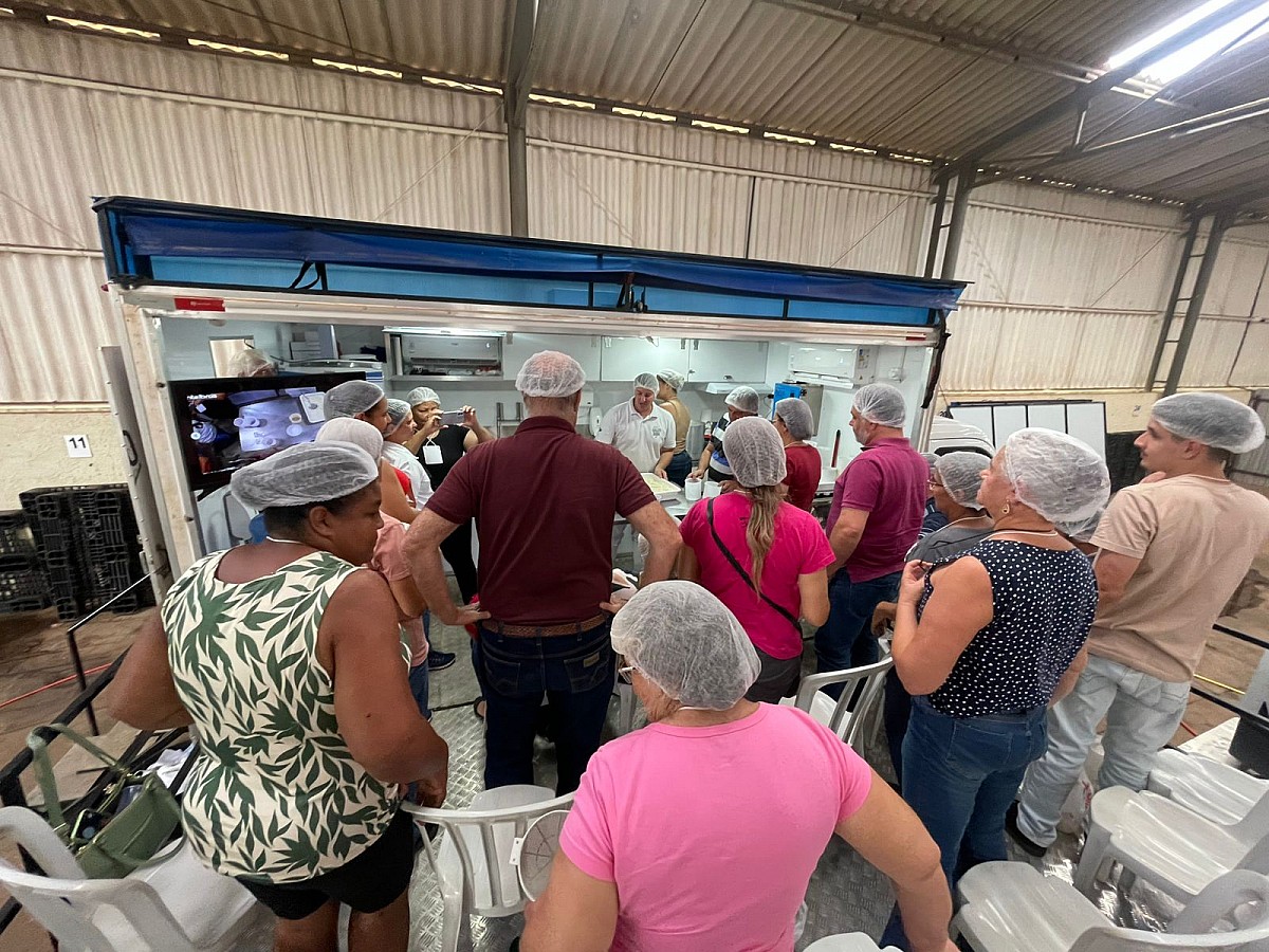 Produção de queijo artesanal é tema de curso em Avaré