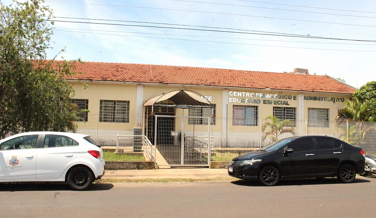 Centro de Educação Especial é simbolicamente inaugurado