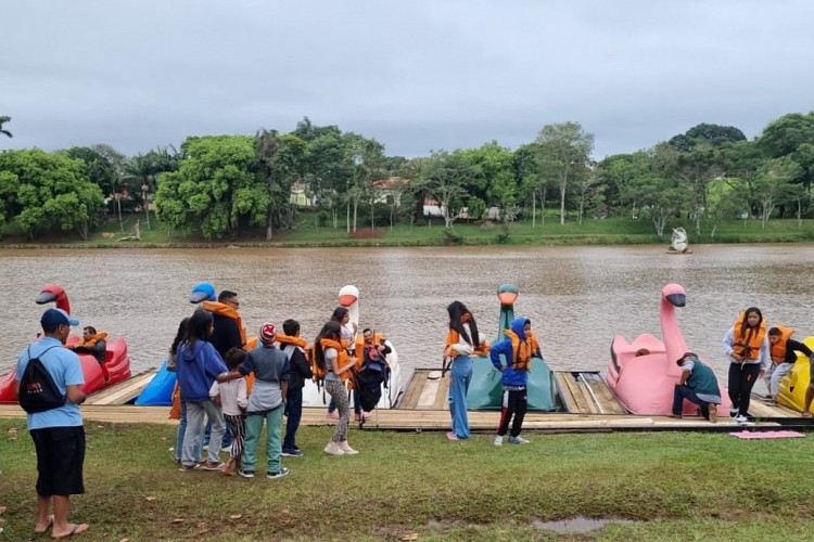 Dia das Crianças no Horto Florestal arrecada 137 quilos de alimentos