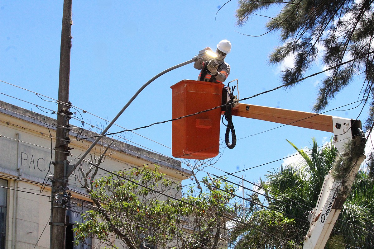 Iluminação pública de Avaré entrou na era do LED em 2024