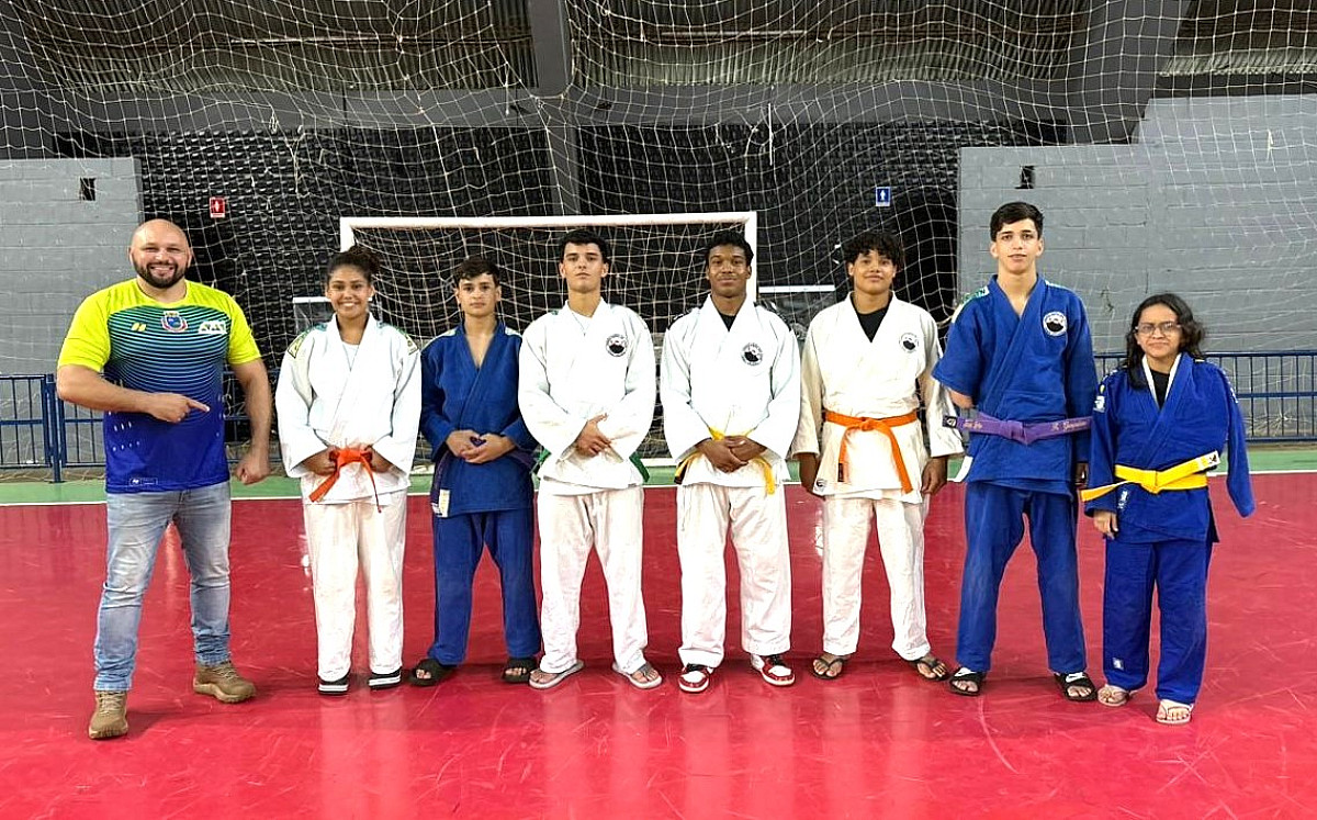 Atletas avareenses obtêm excelentes resultados em competição realizada em Buri Atletas avareenses obtêm excelentes resultados em competição realizada em Buri
