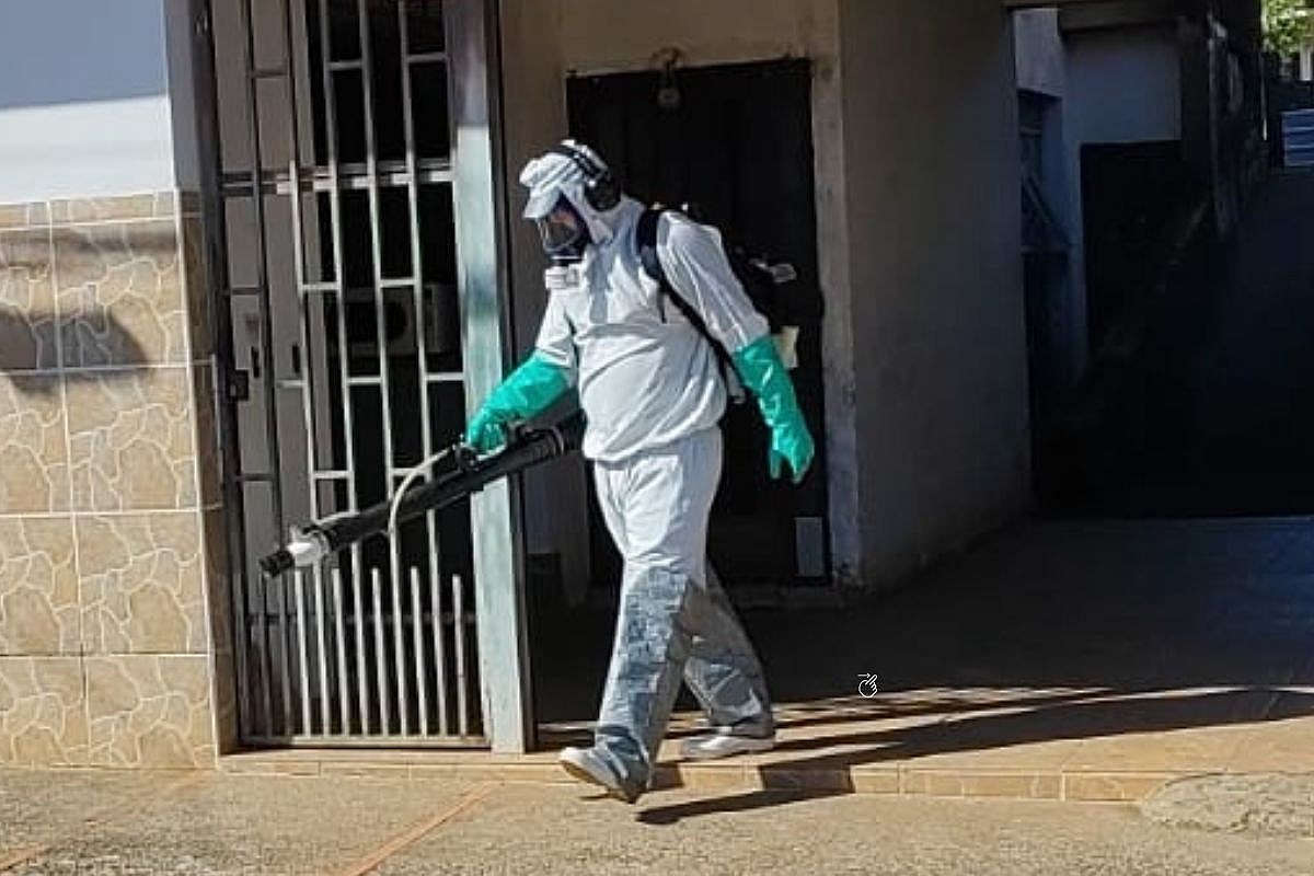 Combate à dengue: Prefeitura realiza nebulização no Jardim Paraíso nesta sexta-feira (25) Combate à dengue: Prefeitura realiza nebulização no Jardim Paraíso nesta sexta-feira (25)