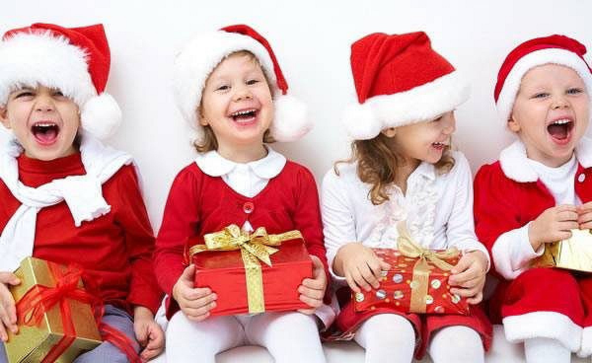 Fundo Social faz expediente especial para cadastrar crianças Fundo Social faz expediente especial para cadastrar crianças