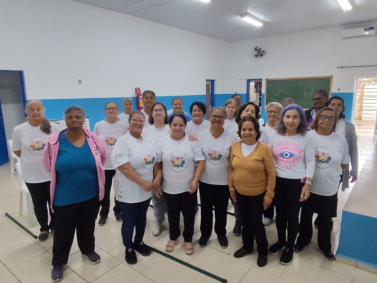 Grupo Vivendo a Melhor Idade participa de ação sobre violência doméstica