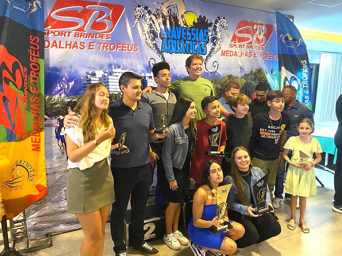 Natação encerra ano com vice-campeonato no Circuito de Travessias Aquáticas Natação encerra ano com vice-campeonato no Circuito de Travessias Aquáticas