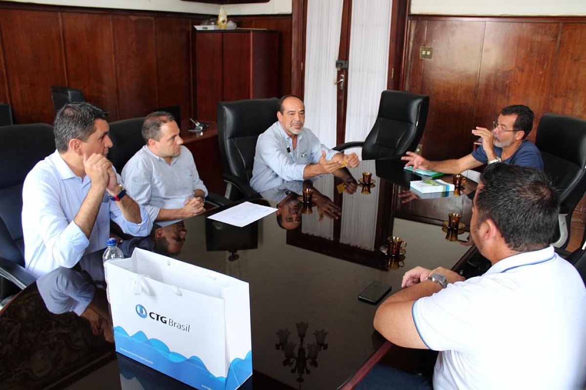Reunião com representantes da CTG Brasil discutiu o baixo nível da represa de Jurumirim Reunião com representantes da CTG Brasil discutiu o baixo nível da represa de Jurumirim