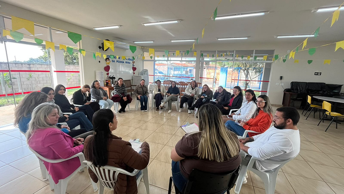 SEMADS fortalece integração entre equipes para ampliar atendimento aos idosos