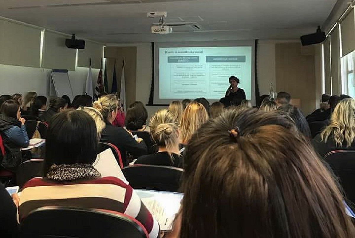 Semads participa de palestra Semads participa de palestra