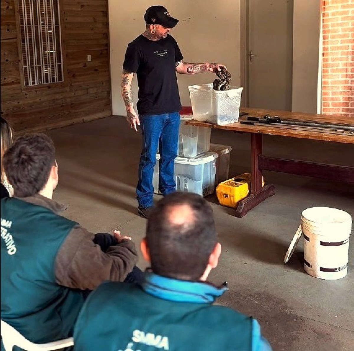 Servidores participam de curso sobre manejo de animais silvestres